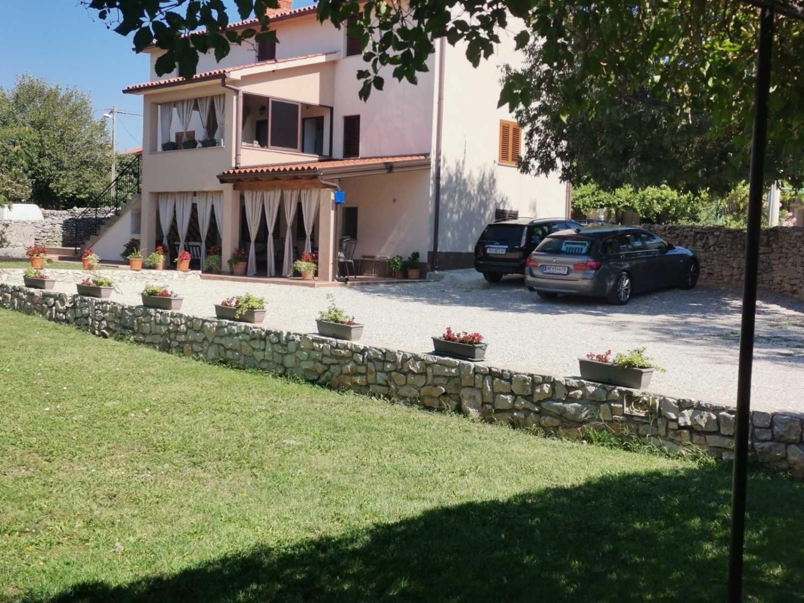 Apartmani Antonija Vozilici エクステリア 写真